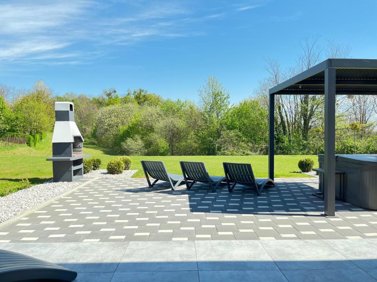 K Relax Place, Varazdinske Toplice, Modern Home With Sauna, Jacuzzi, Wifi Kültér fotó