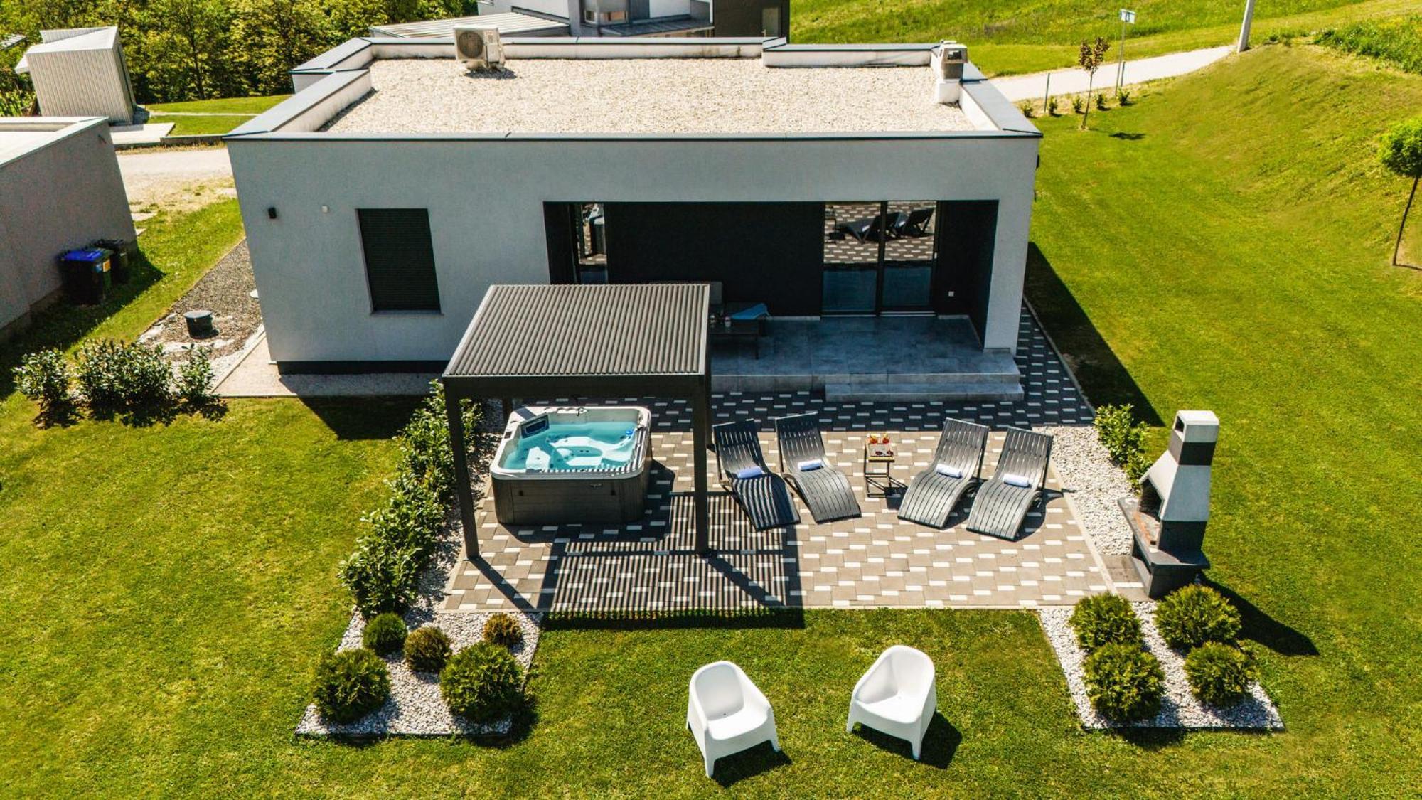 K Relax Place, Varazdinske Toplice, Modern Home With Sauna, Jacuzzi, Wifi Kültér fotó